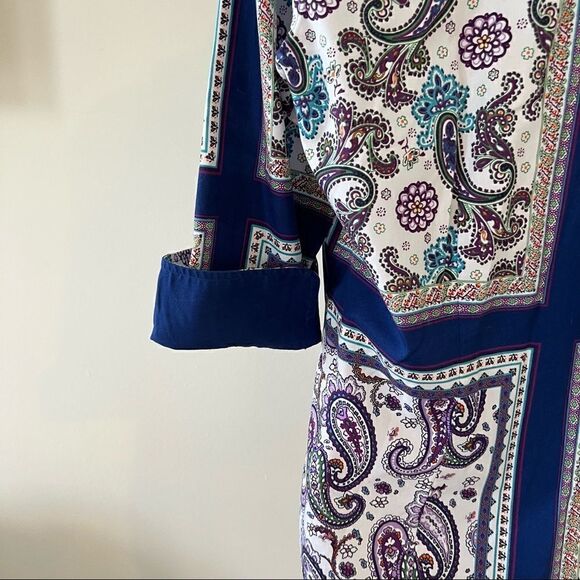 Chicos Blue Paisley Top (0) - Picture 6 of 7